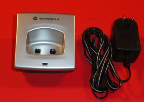 Motorola MD7161-3 Headset Charging Unit + Adapter - E&E Trading