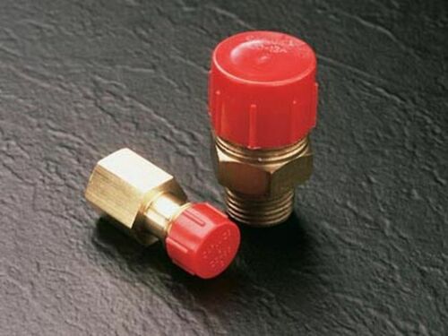 Caplugs CD-10 5/8" Threaded Plastic Caps for Flared Fittings - E&E Trading