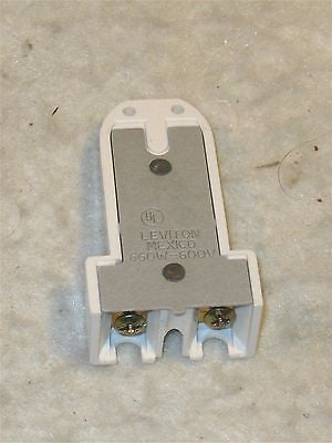Leviton: 390-1W, Standard Fluorescent Lampholder, Pedestal, Screw Mount, White - eandetrading.net